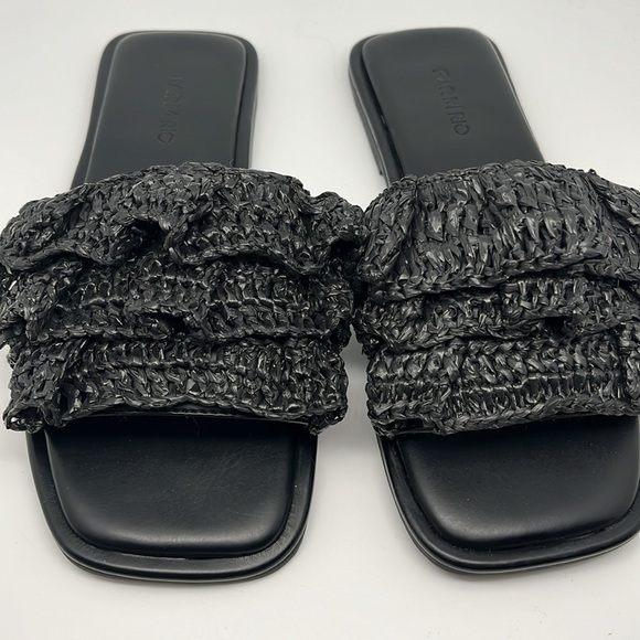 Farm Rio Ruffle Black Crochet Casual Slide Sandals Size 7 - NEW - Picture 3 of 11